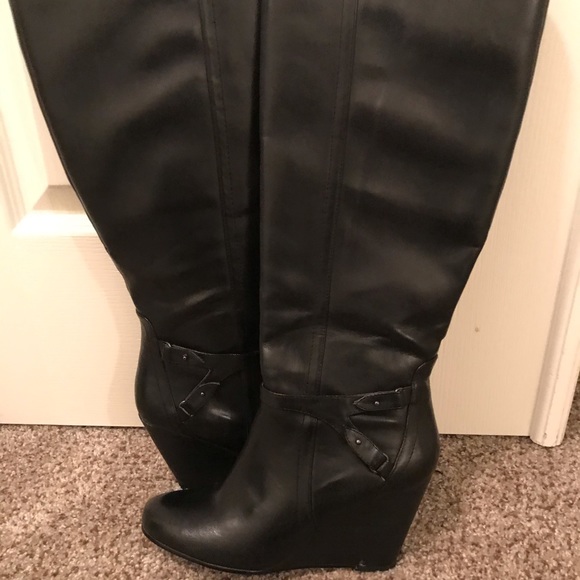Wedge Boots - Picture 3 of 5